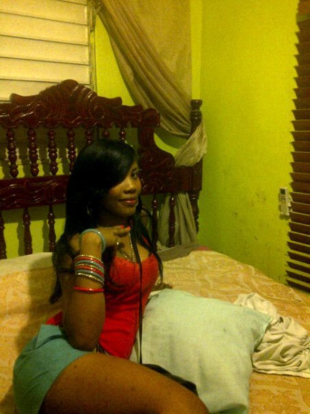 Date this funny Dominican Republic girl Ana anyeli from Republica Dominicana DO9998