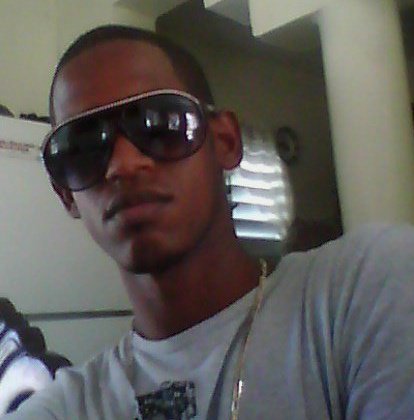 Date this tall Dominican Republic man Yimmy from Santo Domingo DO10004
