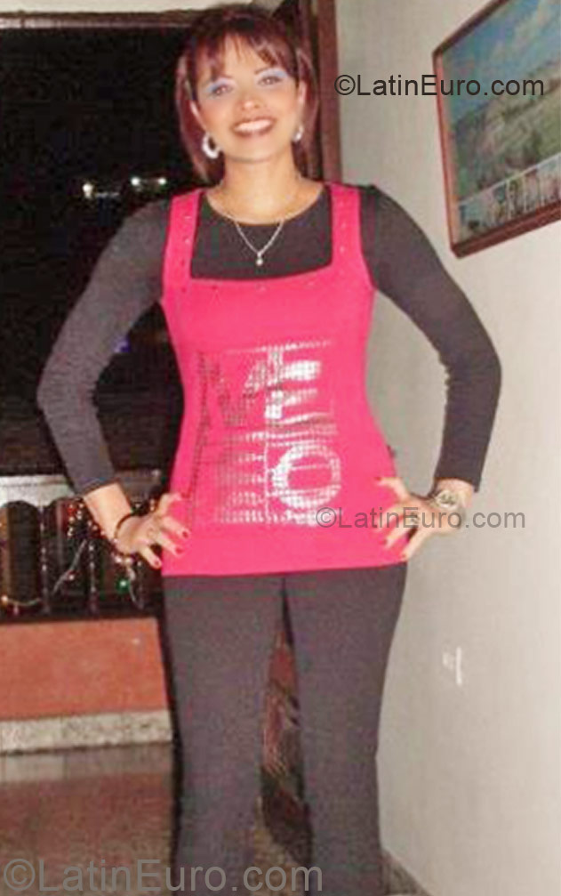 Date this hot Colombia girl Lina from Medellin CO8833