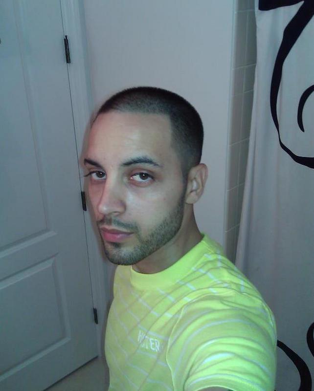 Date this foxy United States man Shiineriight from Jamaica US11960