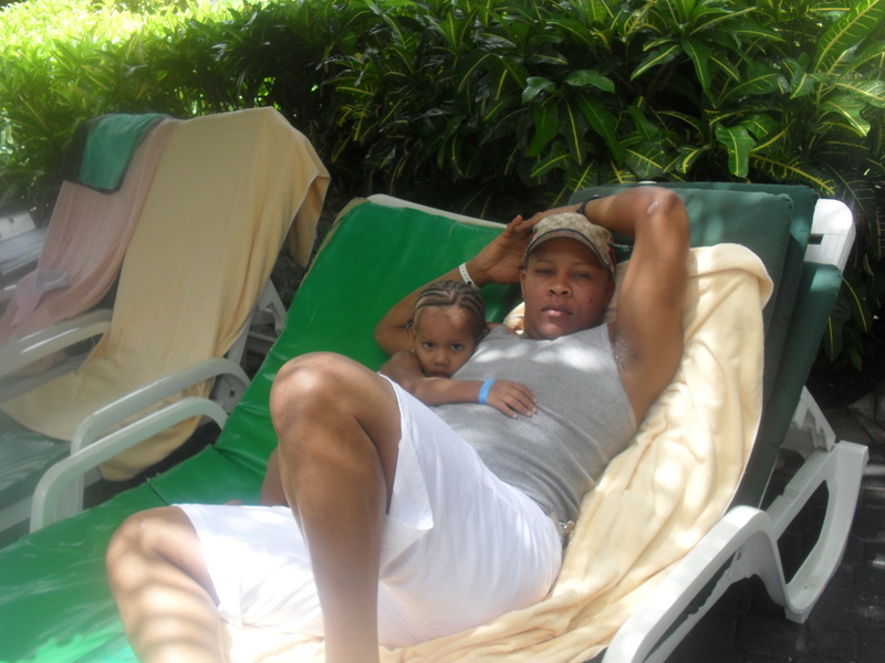 Date this sensual Dominican Republic man Yoni from Boca Chica DO10036