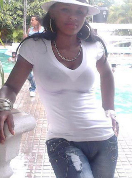 Date this tall Dominican Republic girl Mariadejesus from Santo Domingo DO10041
