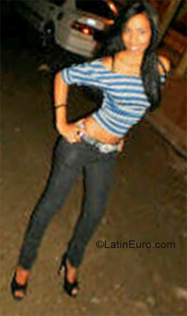 Date this exotic Dominican Republic girl Bianca from Santo Domingo DO10125