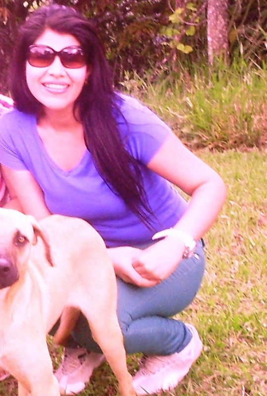 Date this hot Colombia girl ZUKA from Cali CO9013