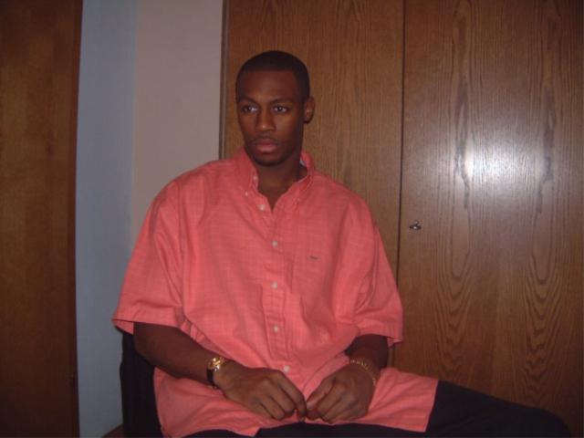 Date this gorgeous United States man Cenaz from San Francisco US12054