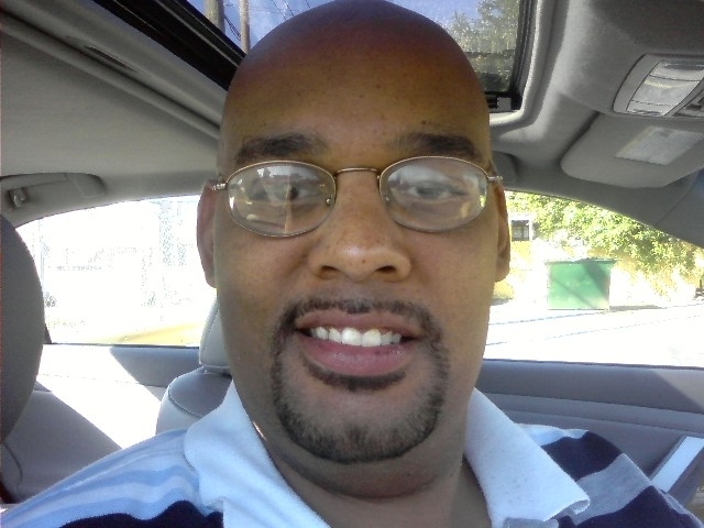 Date this attractive United States man David from Chicago US12095