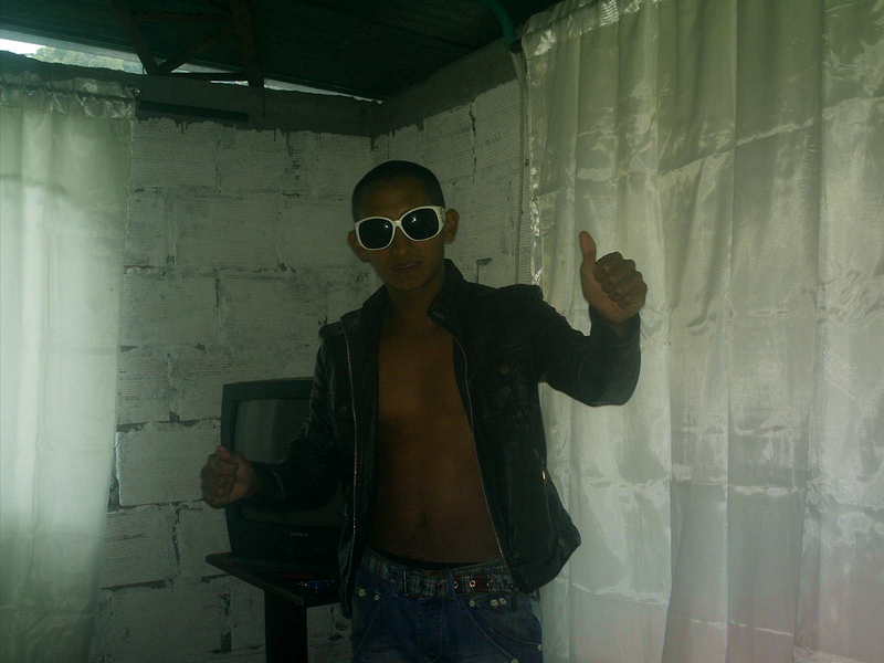 Date this gorgeous Colombia man Duvan821 from Manizales CO9118