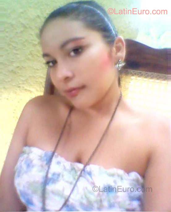 Date this sultry Colombia girl Liliana from Cucuta CO9217