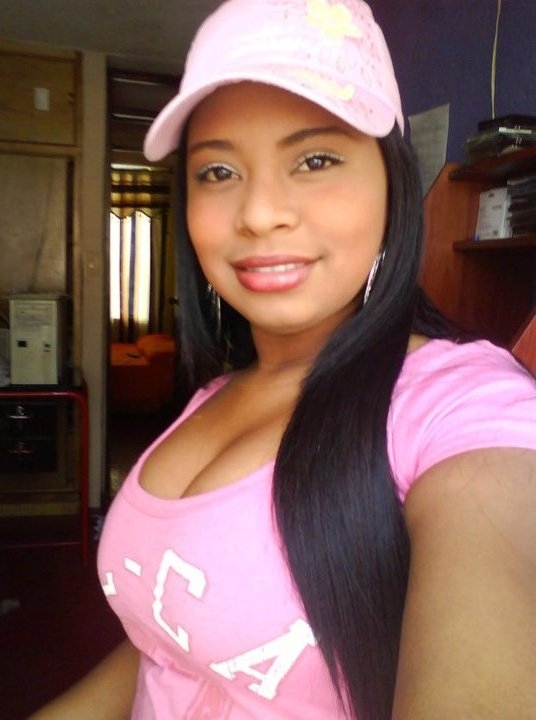 Date this tall Colombia girl Johana from Manizales CO9227