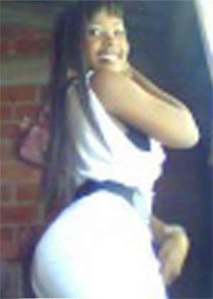 Date this happy Colombia girl Leidy_p from Cali CO9241
