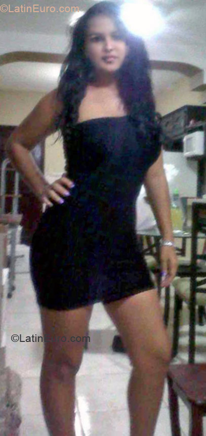 Date this sensual Honduras girl Dalila from San Pedro Sula HN1378