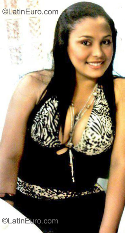 Date this tall Colombia girl Liliana from Barranquilla CO9350