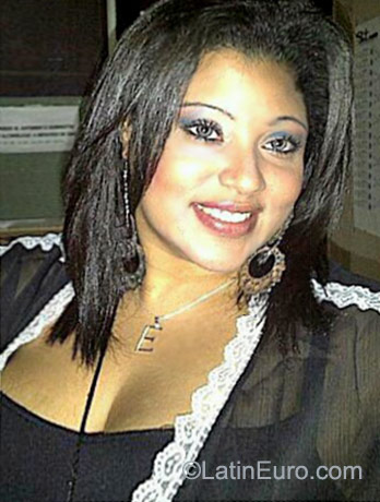 Date this athletic Panama girl Tania from Panama City PA390