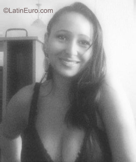 Date this stunning Colombia girl Sandra Patricia from Medellin CO9467