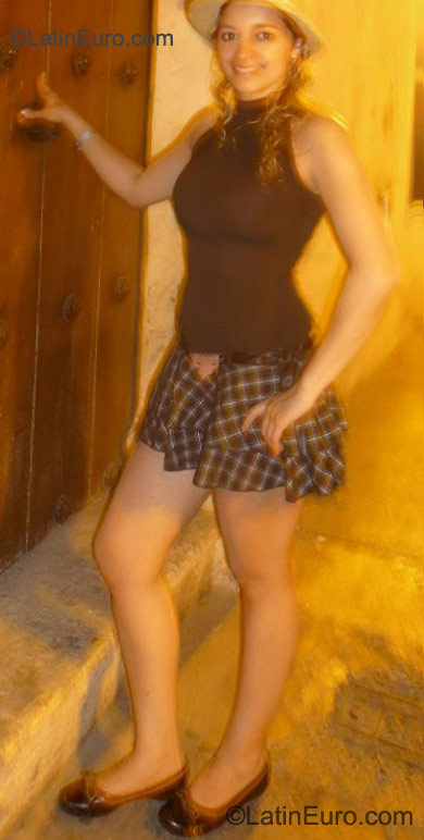Date this sensual Colombia girl Angie from Bogota CO9502