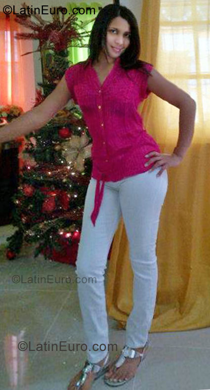 Date this passionate Dominican Republic girl Maria from Puerto Plata DO10553