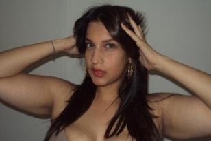 Date this foxy Dominican Republic girl Virginia2121 from Santo Domingo DO10609