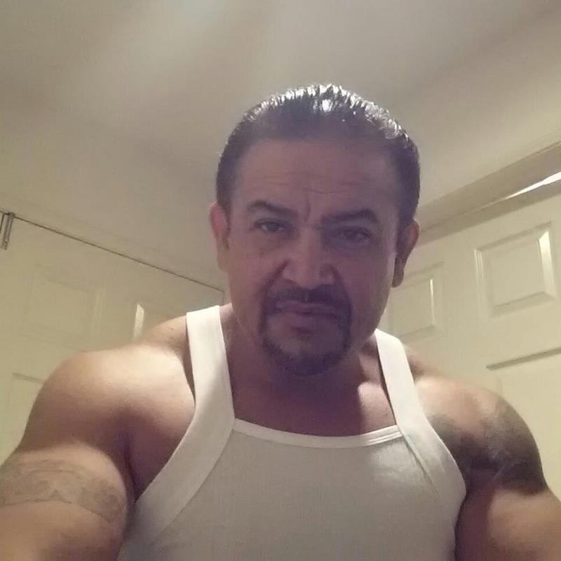 Date this sensual United States man Travieso69 from Newport Beach US12525