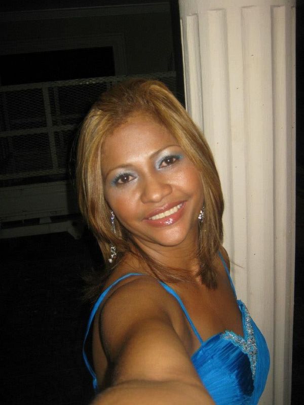 Date this good-looking Dominican Republic girl Rosa from Santo Domingo DO10664