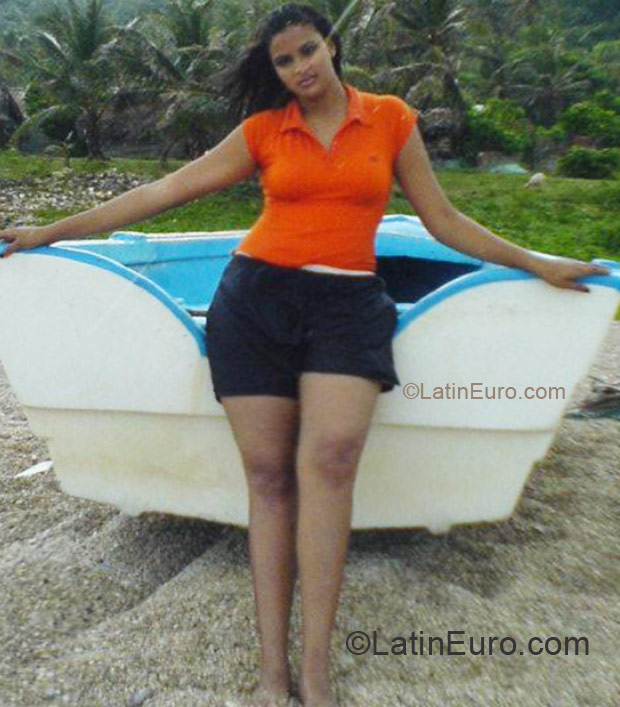 Date this gorgeous Dominican Republic girl JatnaF from Santo Domingo DO10689