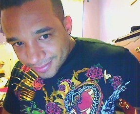 Date this hot Canada man Tharius from Toronto CA490