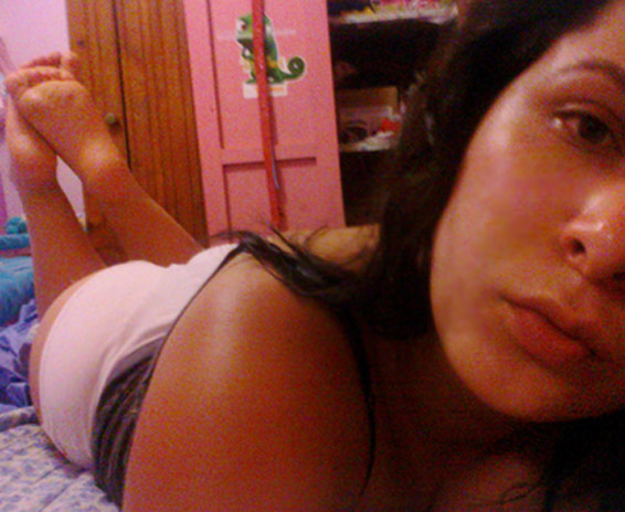 Date this foxy Costa Rica girl Paocuore10 from San Jose CR212