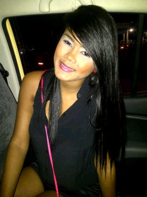 Date this foxy Colombia girl Lolis from Cartagena CO9844