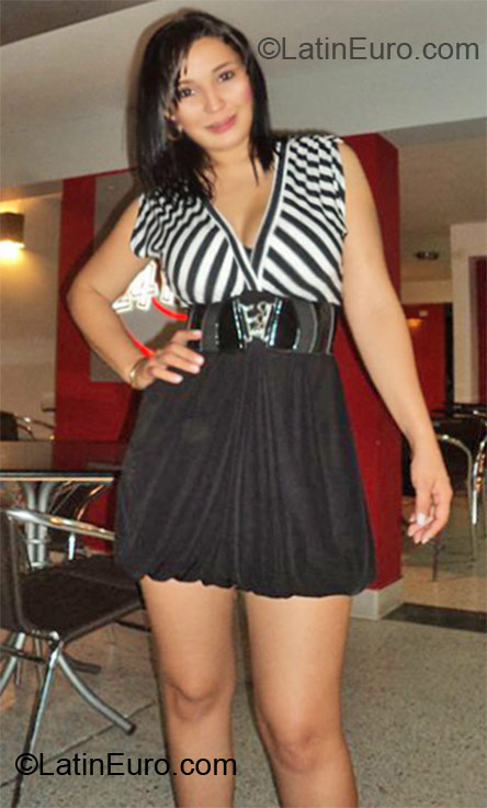 Date this sultry Colombia girl Erika from Cucuta CO9911