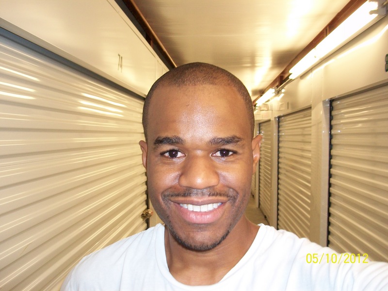 Date this exotic United States man BRUCE from Henderson US12698