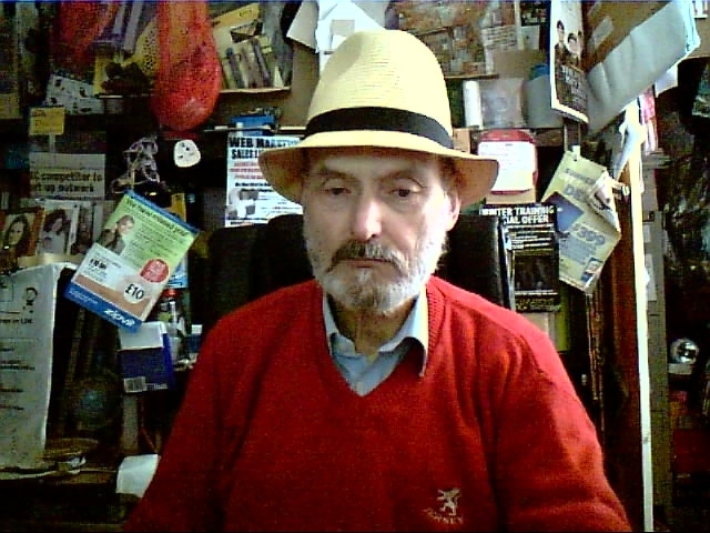 Date this nice looking United Kingdom man Keith from Kingston GB629