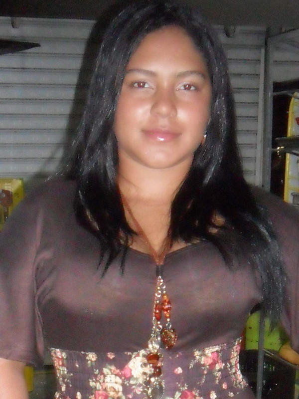 Date this lovely Colombia girl LEYDY10 from Palmira CO9984