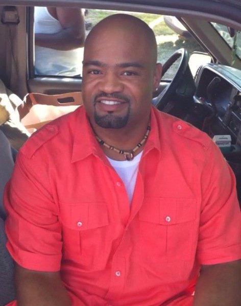 Date this gorgeous United States man Ira from Chicago US12828