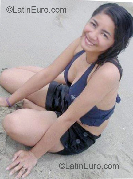 Date this cute Philippines girl Shymi from Las Pinas City PH460