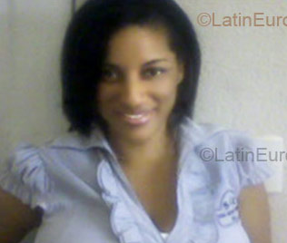 Date this sultry Dominican Republic girl NEYDA from Santo Domingo DO11047