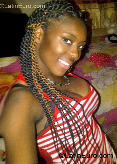 Date this cute Jamaica girl Ashley from Montego Bay JM525