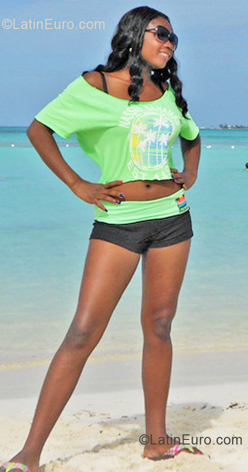 Date this delightful Jamaica girl Sherricka from Clarendon JM533