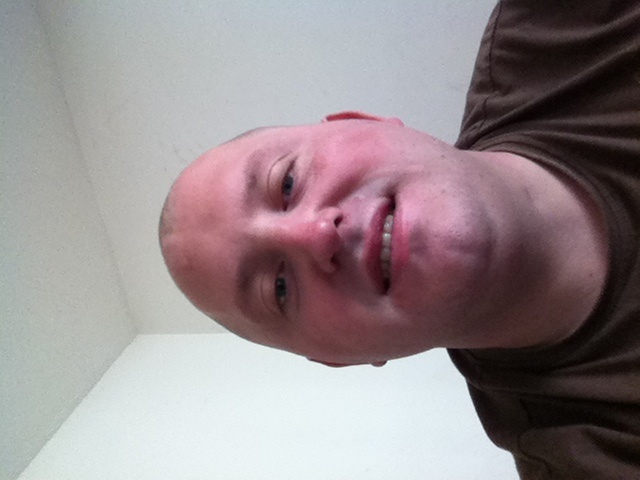 Date this sensual England man Johnpots from London EN50