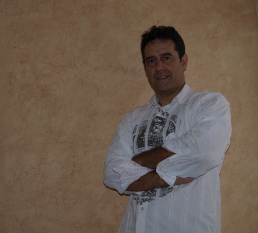 Date this voluptuous Australia man Rebel062 from Act AU226