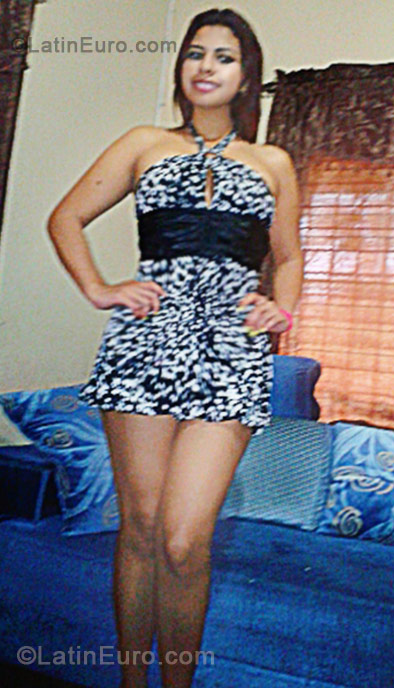 Date this voluptuous Panama girl Nenabella05 from Panama PA296
