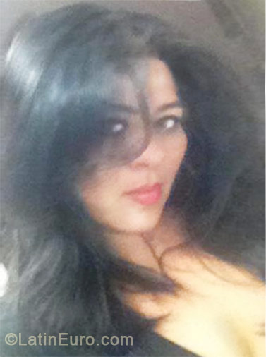 Date this cute Mexico girl Edna from Cancun MX714