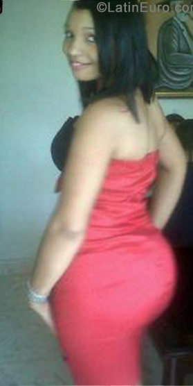Date this foxy Dominican Republic girl Angelita from Santiago DO11261