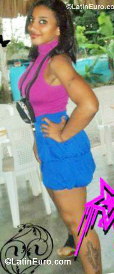 Date this charming Dominican Republic girl Chrishy from San Francisco De Macoris DO11353