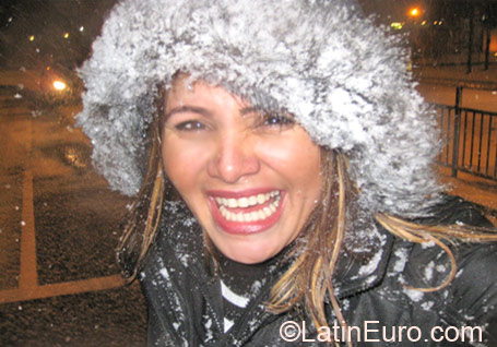 Date this hard body Brazil girl Luciana from Sao Paulo BR6770