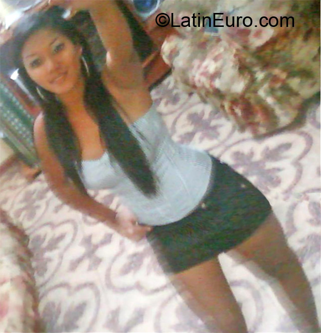 Date this tall Peru girl Yazmin from Lima PE623