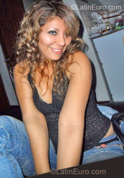 Date this exotic Peru girl Kat from Lima PE652