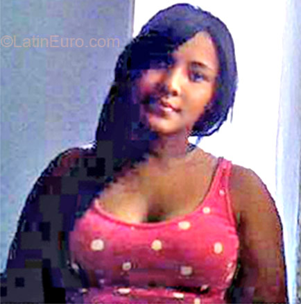 Date this passionate Colombia girl Diana from Cali CO10677