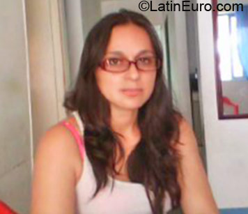 Date this athletic Colombia girl Sandra from Medellin CO10710