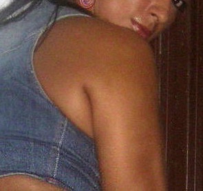 Date this hard body Colombia girl Luna36 from Cali CO10774