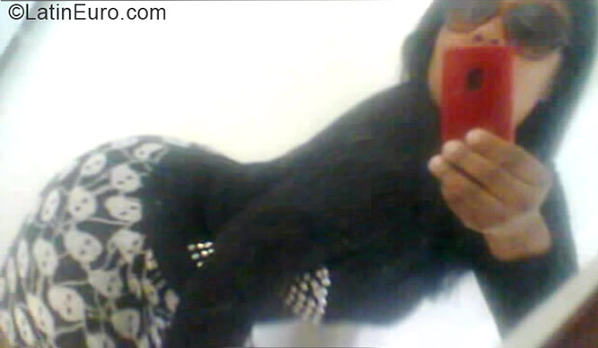 Date this happy Brazil girl Katia from Belo Horizonte BR6884
