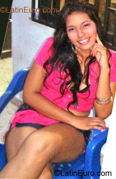 Date this hard body Colombia girl Yoli from Barranquilla CO10871
